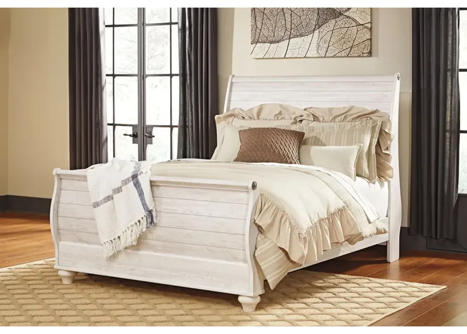 Willowton - Sleigh Bed