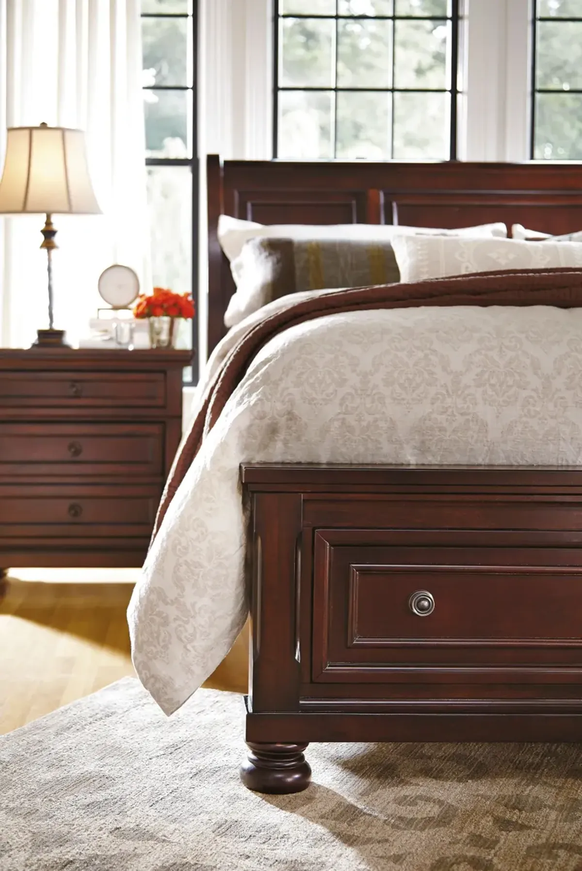 Porter - Sleigh Bed