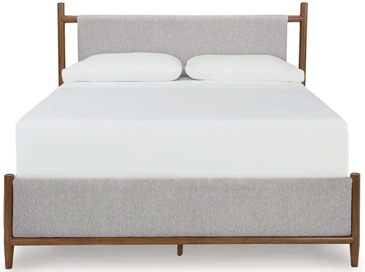 Lyncott - Upholstered Bed