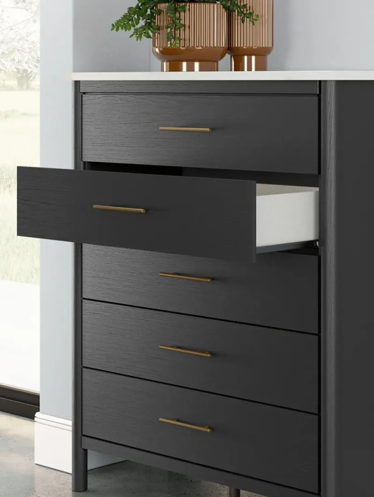 Cadmori - Five Drawer Wide Chest
