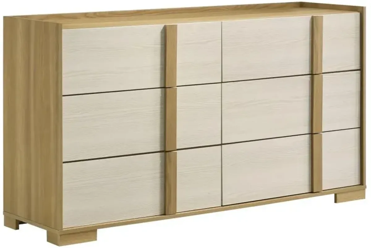 Hyland - 6-Drawer Dresser - Natural