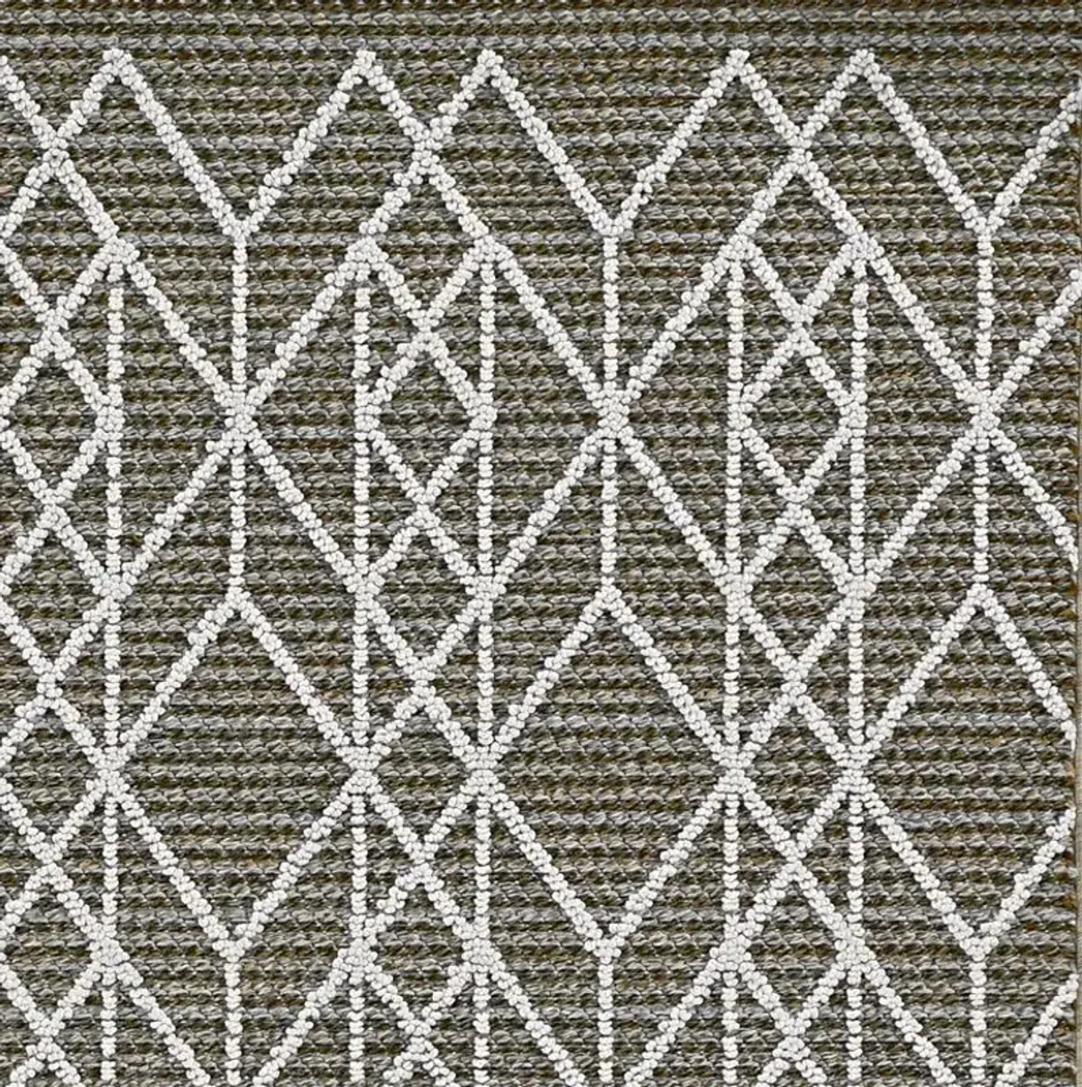 10' X 13' Machine Woven UV Treated Geometric Indoor / Outdoor Area Rug - Gray