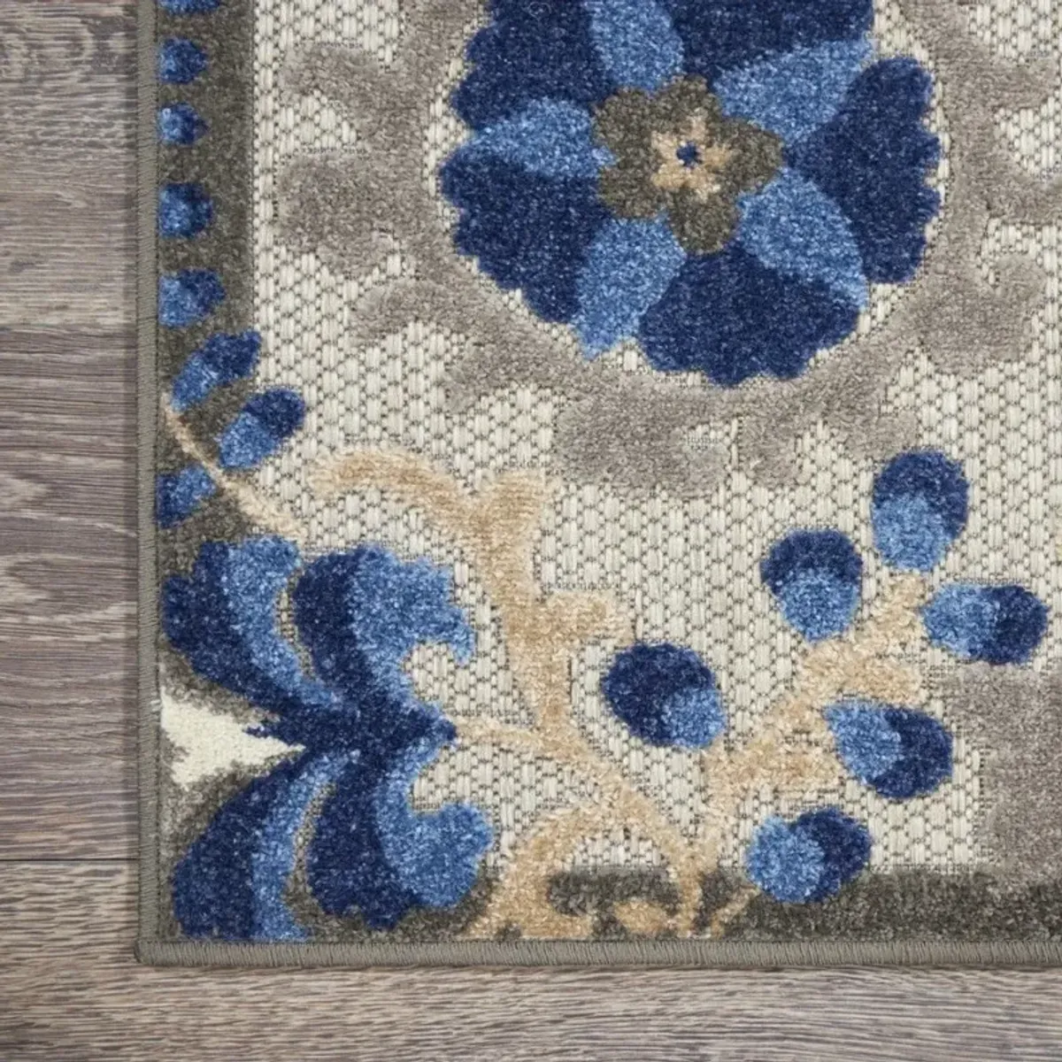 7' X 10' Floral Outdoor & Indoor Area Rug - Blue / Gray