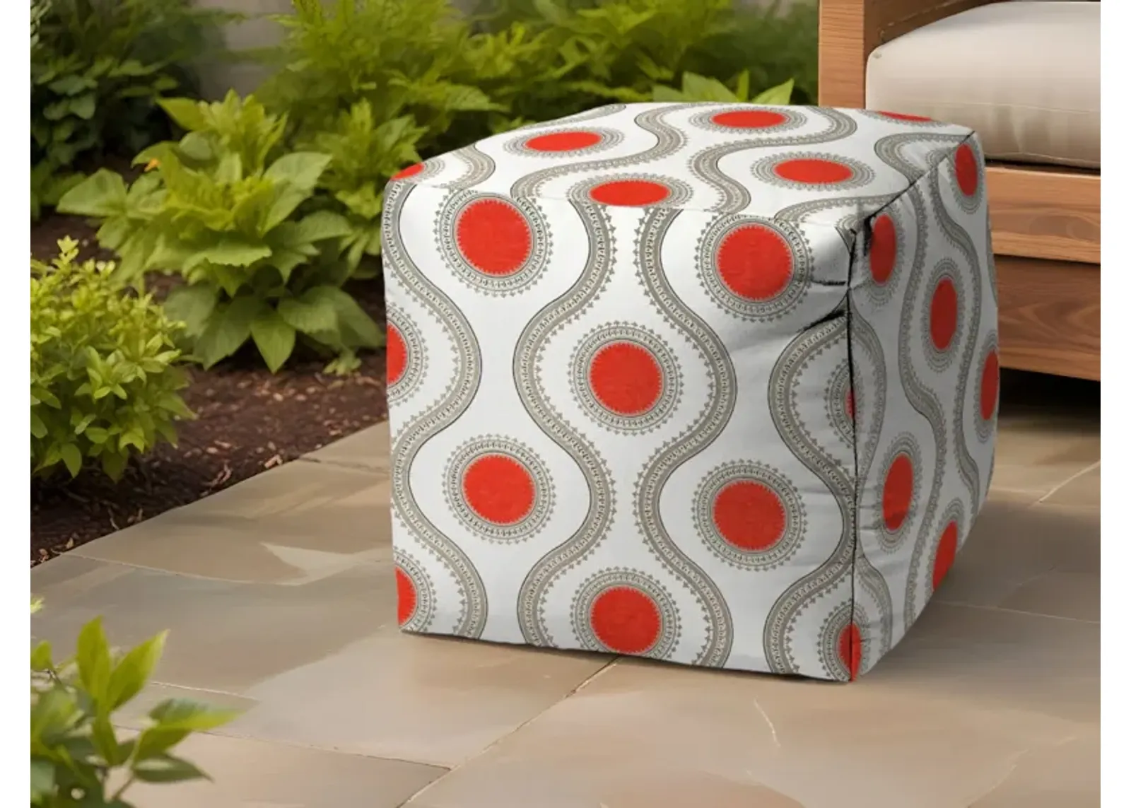 Polyester Cube Geometric Indoor / Outdoor Pouf Ottoman - Gray