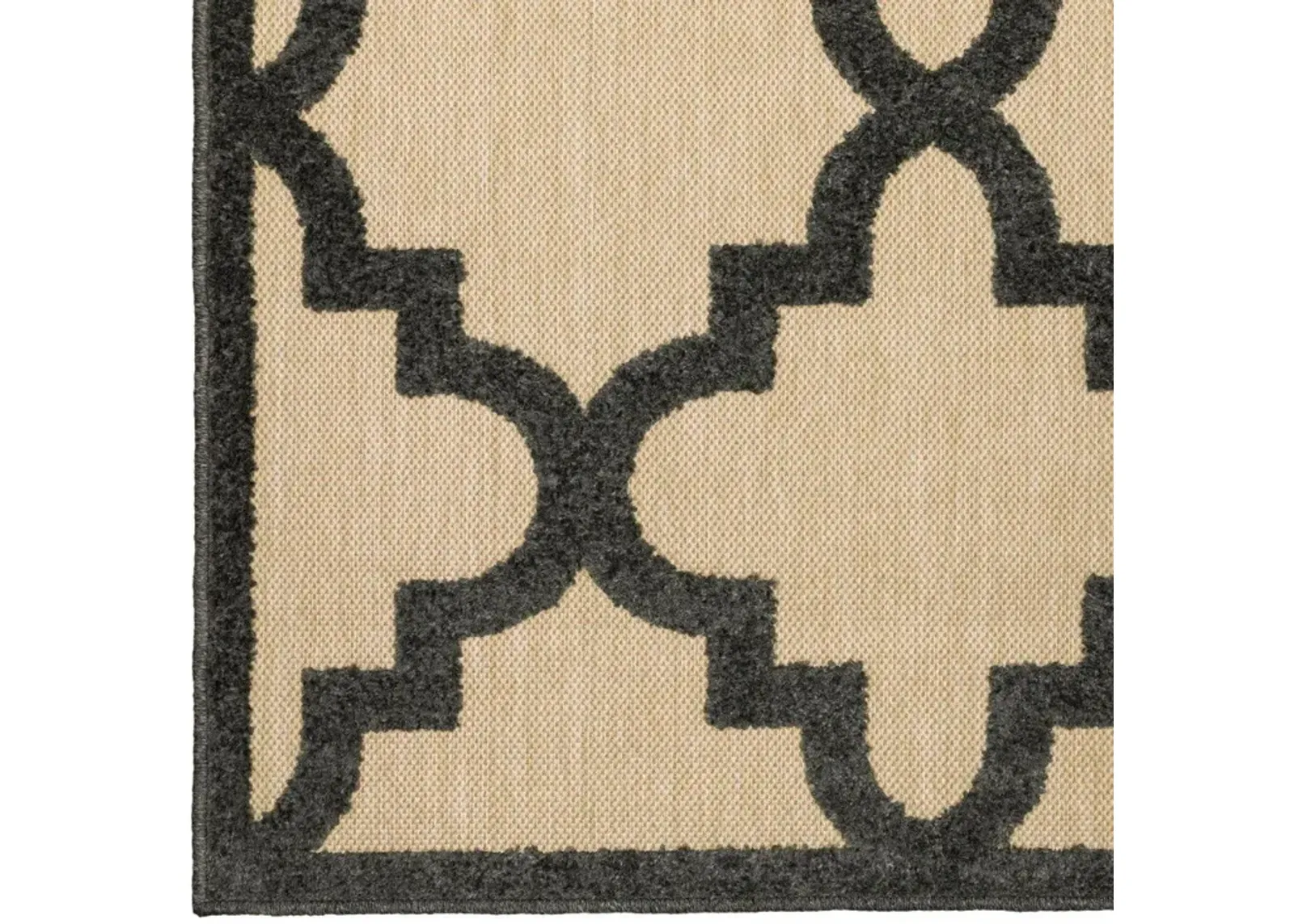 2' X 8' Geometric Stain Resistant Outdoor / Indoor Area Rug - Beige / Black