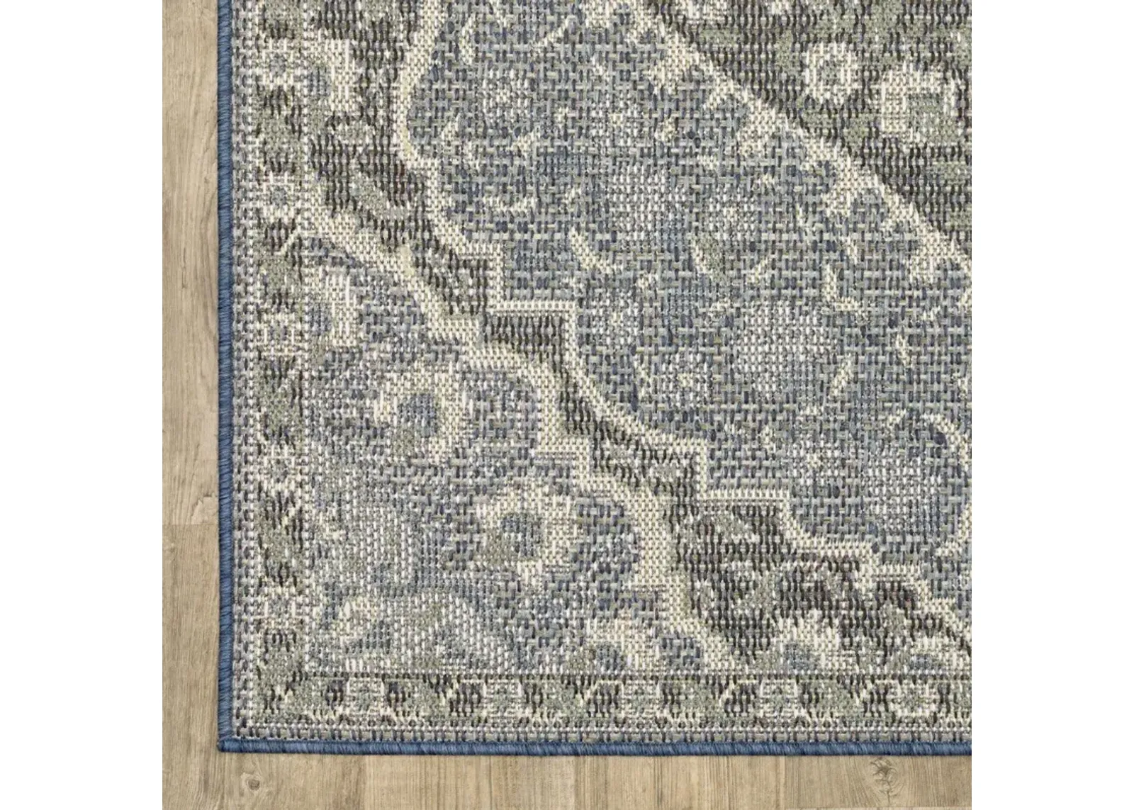 3' X 5' Oriental Stain Resistant Indoor / Outdoor Area Rug - Blue / Green