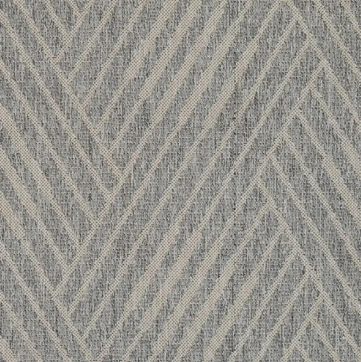 5' X 8' Geometric Stain Resistant Indoor / Outdoor Area Rug - Gray