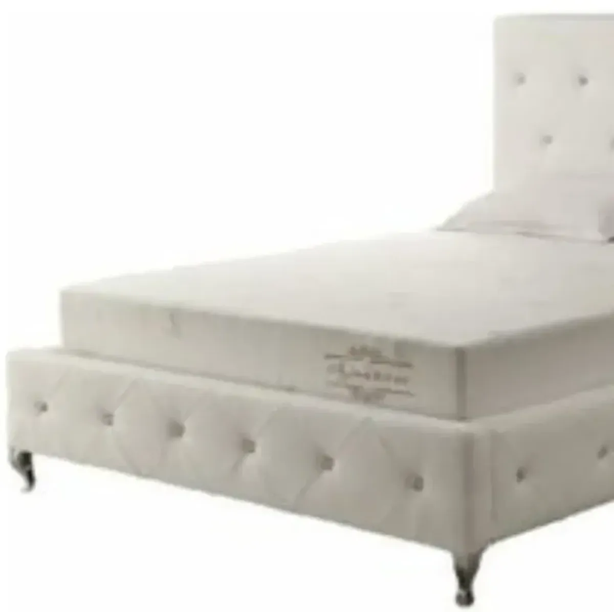 Full Aloe Vera Infused Memory Foam Mattress - White