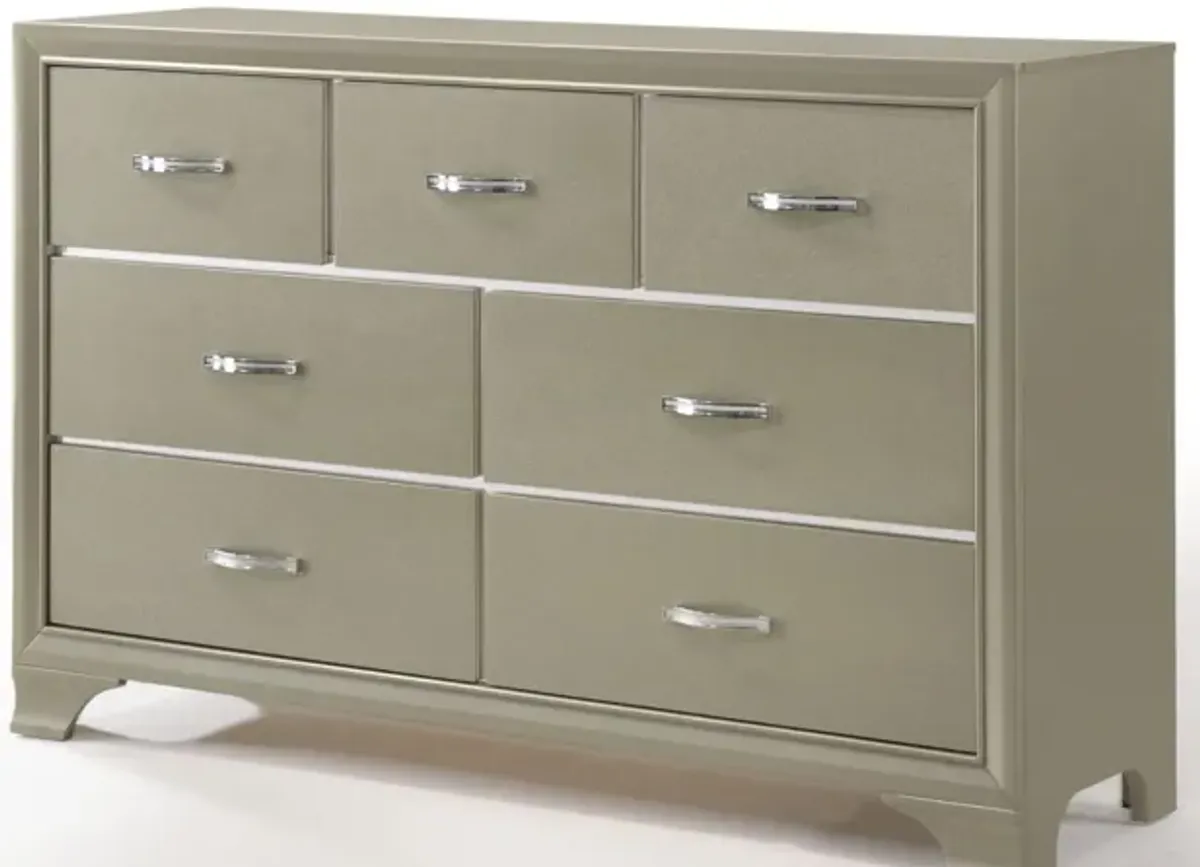 Solid Wood Seven Drawer Triple Dresser - Champagne