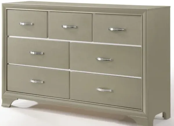 Solid Wood Seven Drawer Triple Dresser - Champagne