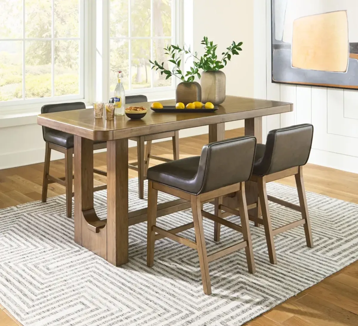 Cabalynn - Rectangular Dining Room Counter Table Set