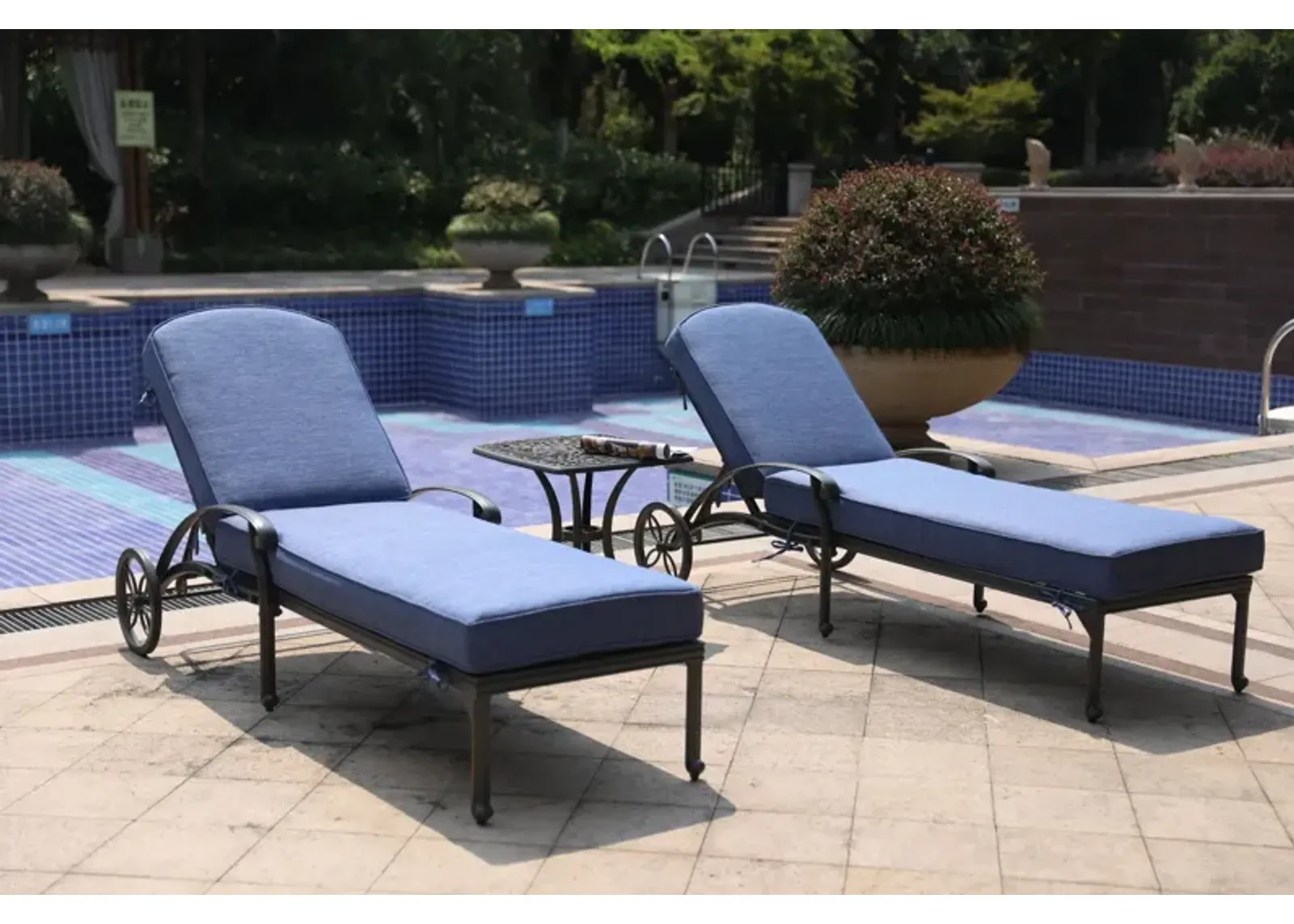 Reclining Chaise Lounge Set With Cushion And Table - Metal