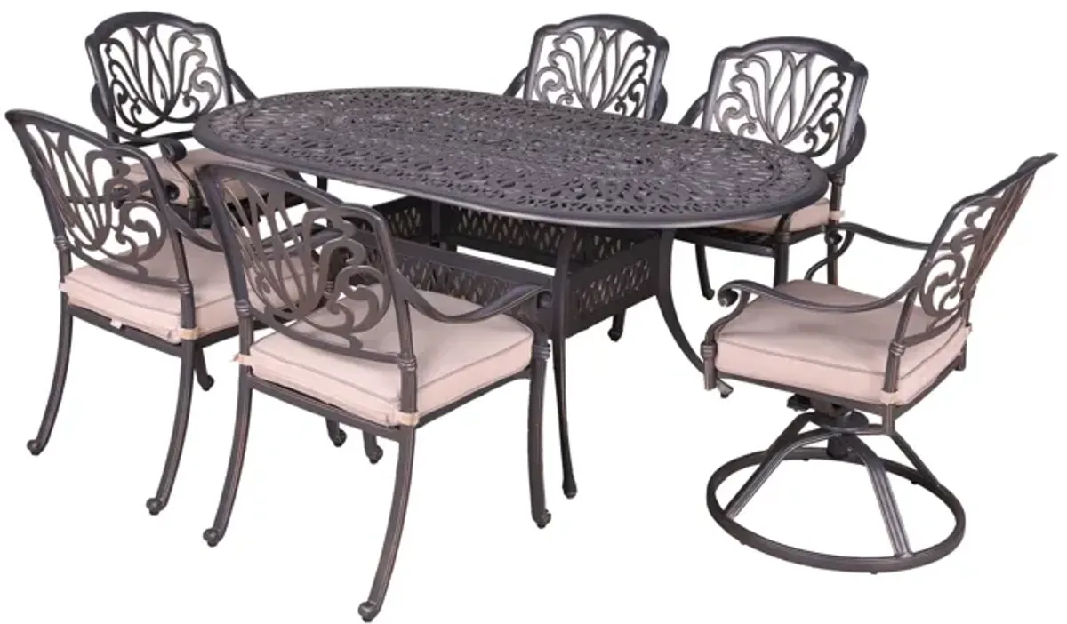 Oval Aluminum Dining Set With Cushions