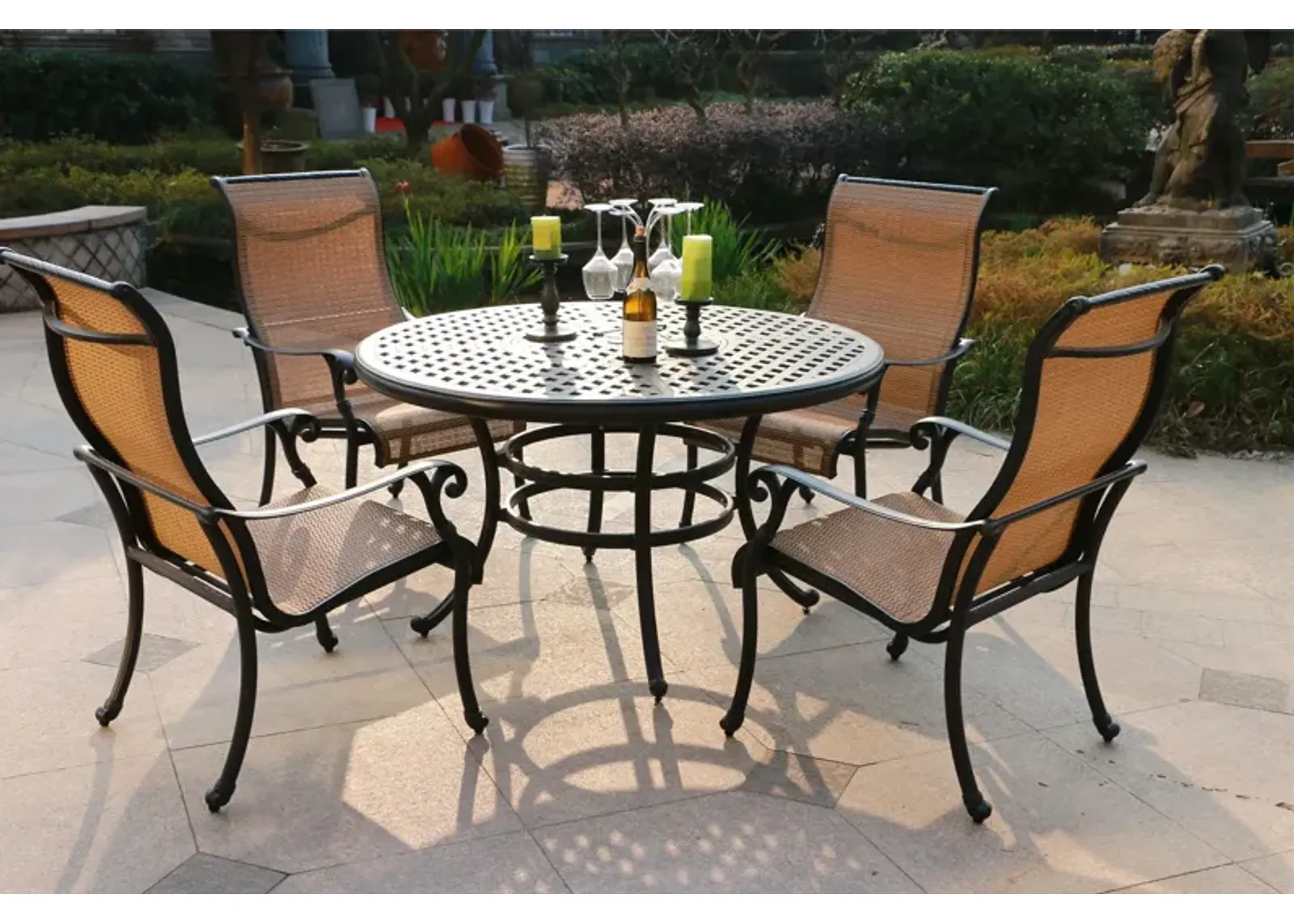 Round 51.9" Long Aluminum Dining Set