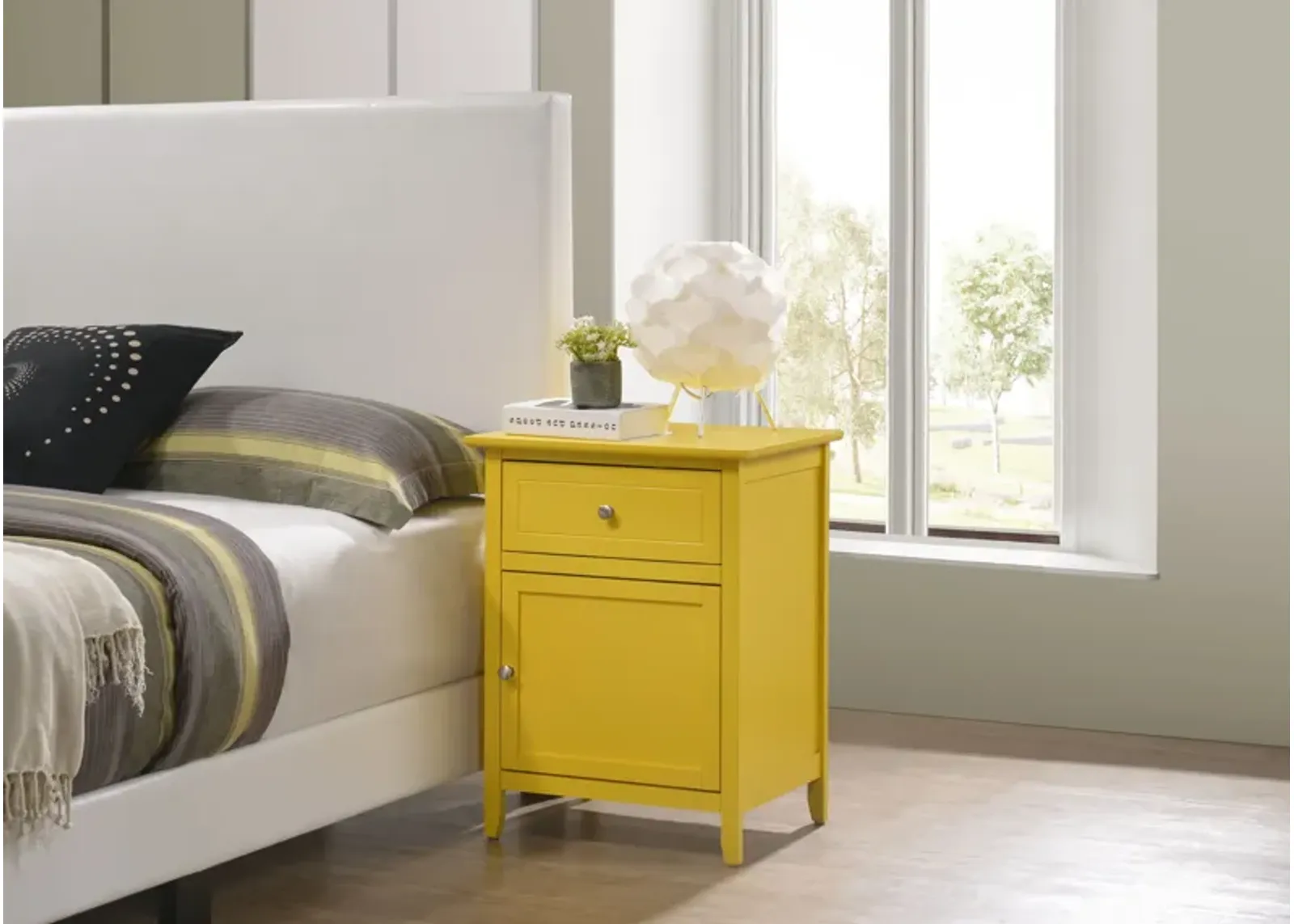 Izzy - 1 Drawer /1 Door Nightstand