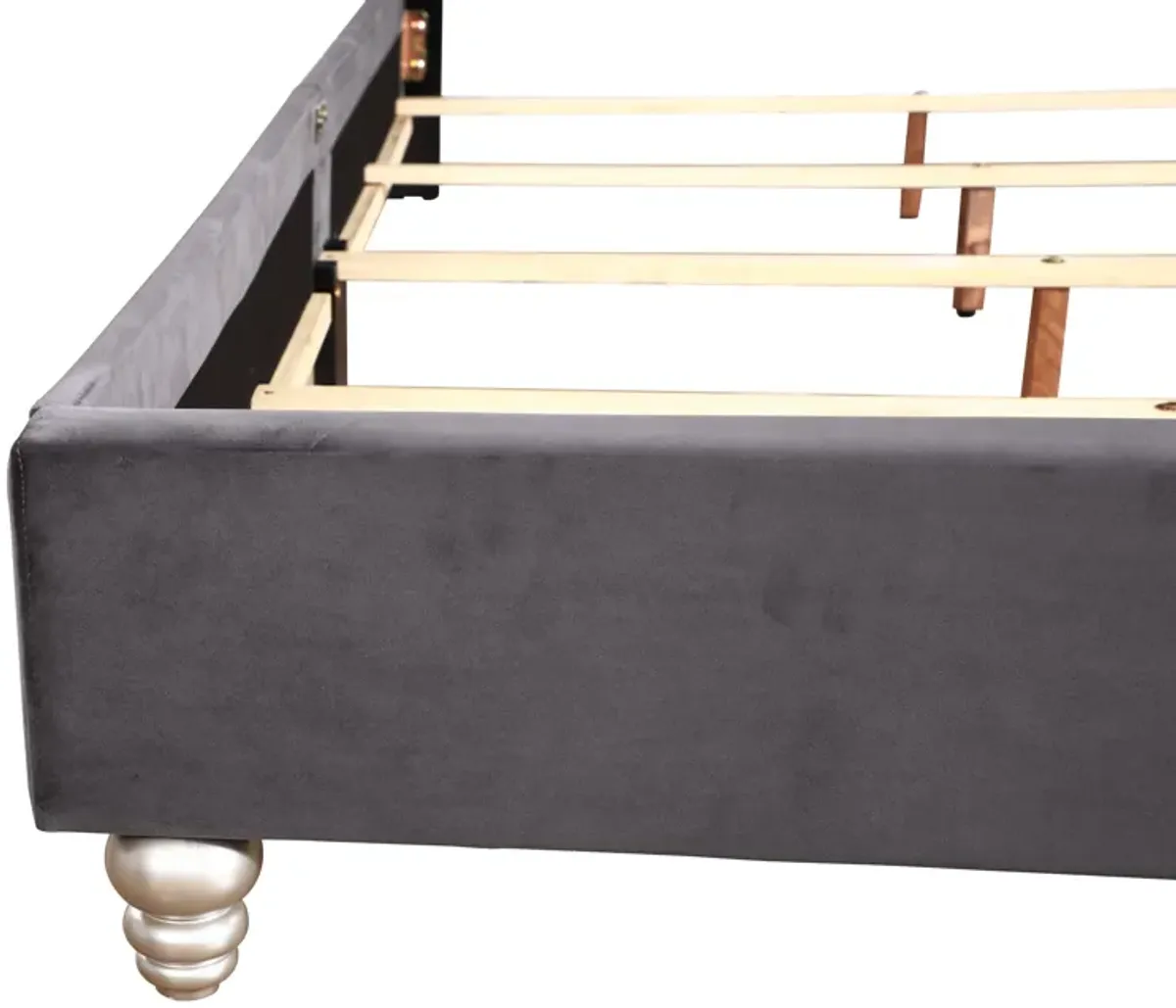 Joy - Upholstered Bed