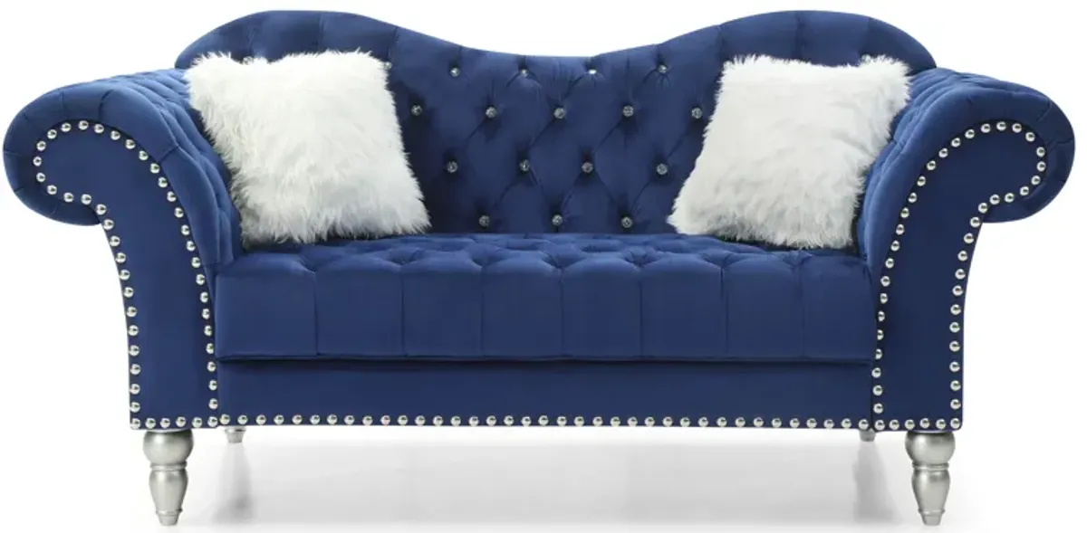 Wilshire - Loveseat