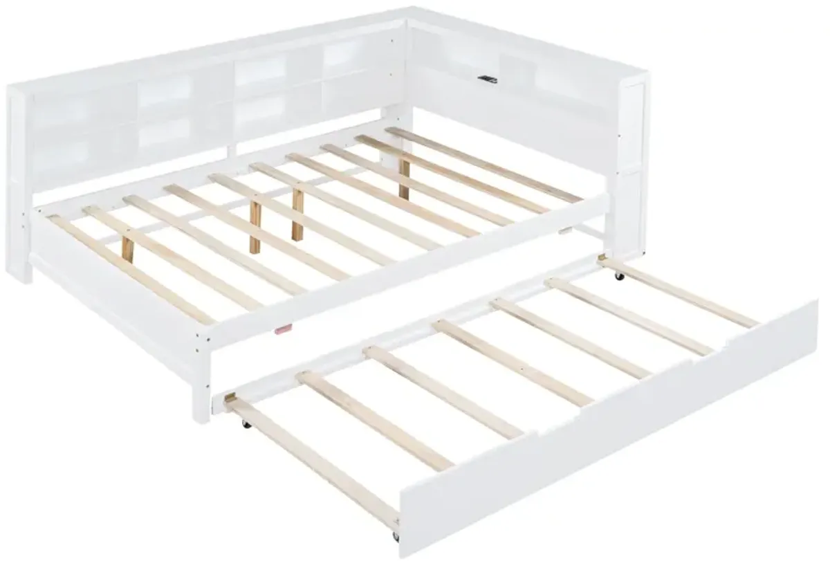 Wooden Full Size Daybed With Twin Size Trundle, Daybed With Storage Shelf And USB Charging Ports - White