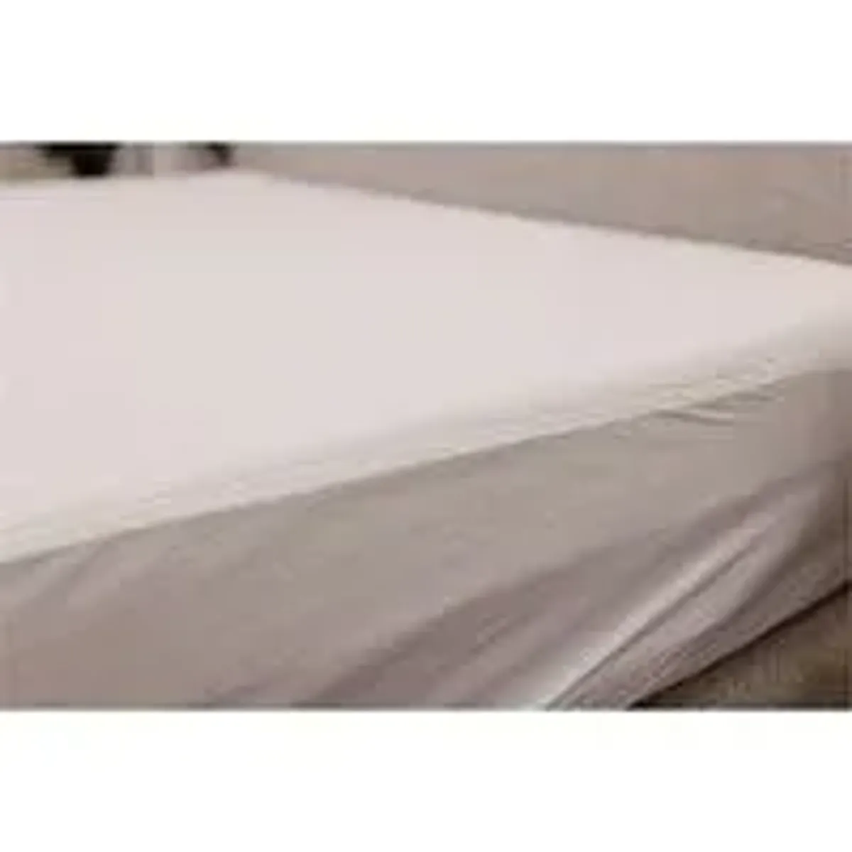 Quiet Comfort Mattress Protector