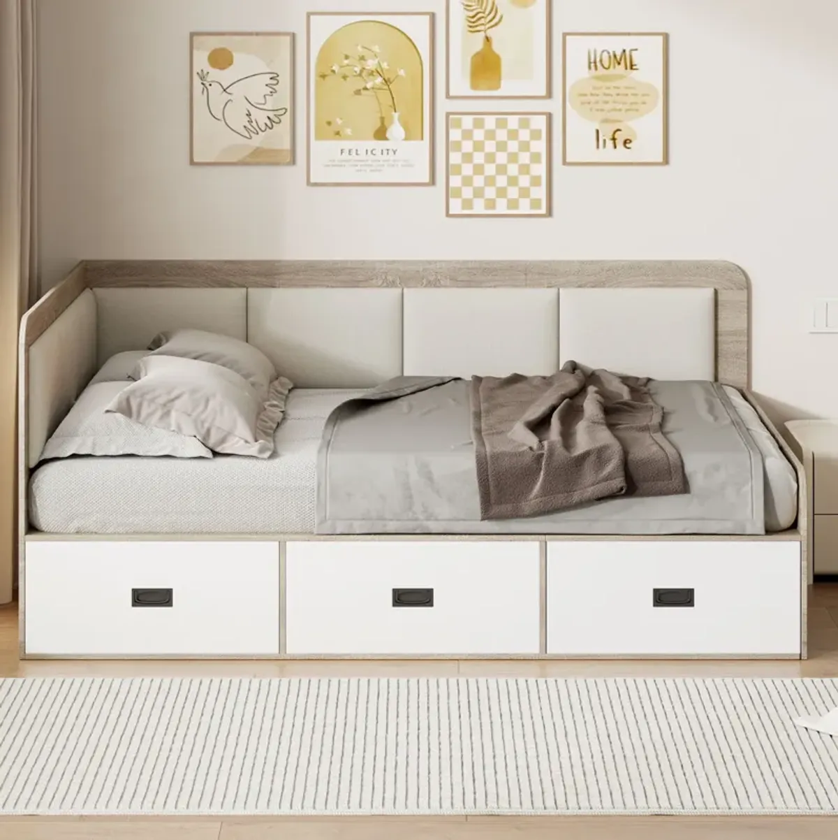 Daybed With Three Drawers And Three Storage Compartments