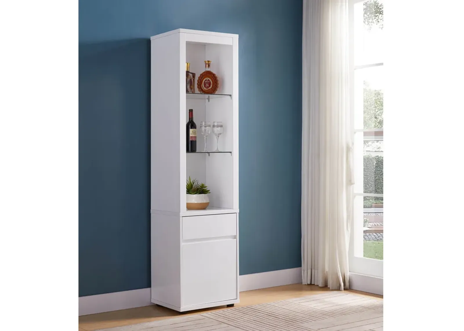 Contemporary Display Cabinet With Three Glass Shelves One Shelves Bottom Cabinet With Two Shelves - White