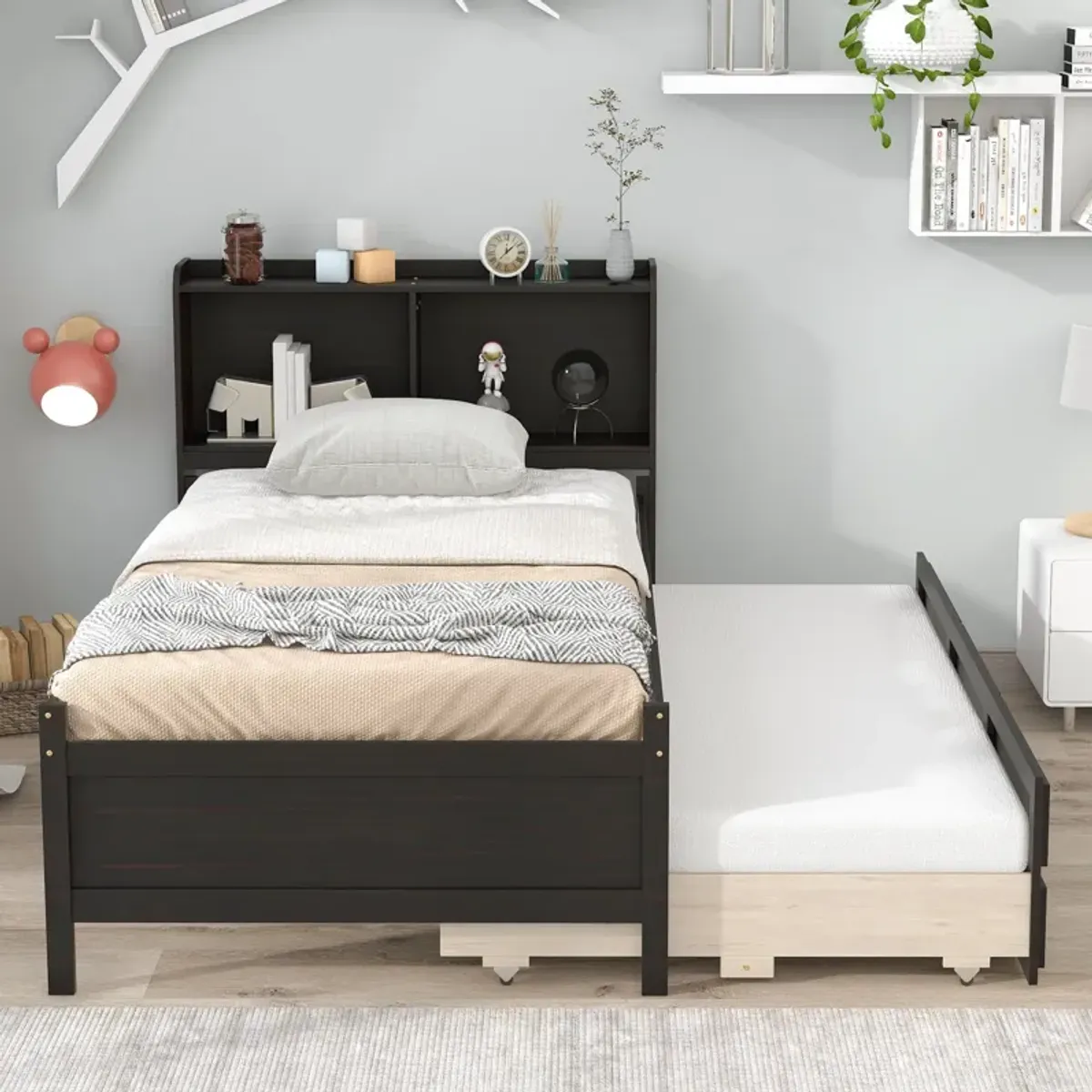 Bed With Twin Trundle, Drawers