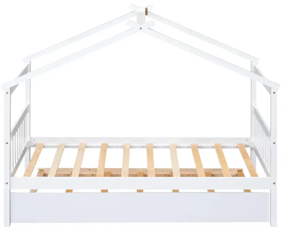 Wooden House Bed With Twin Size Trundle