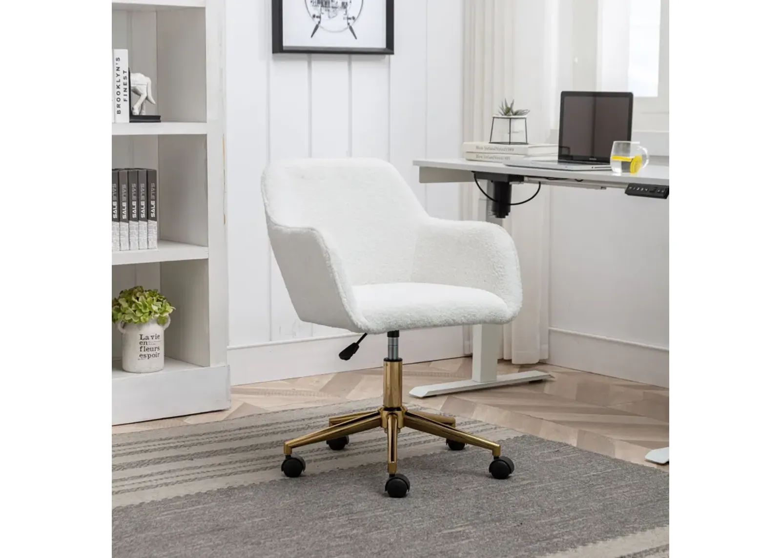 Modern Adjustable Height 360 Revolving Home Office Chair With Metal Legs And Universal Wheel For Indoor