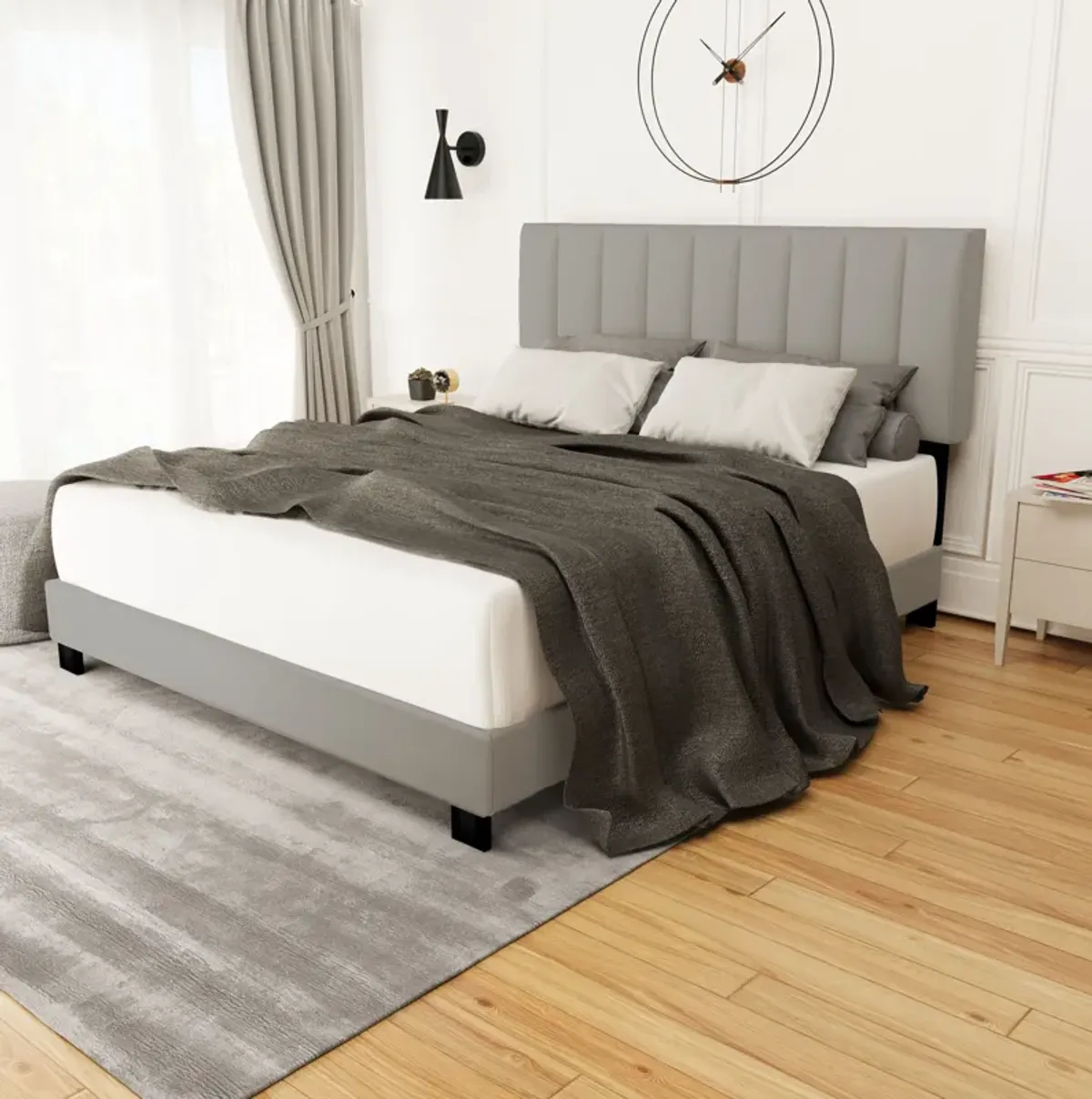 Queen Size Adjustable Headboard Upholstered Bed Frame The Combination Of Modern And Vintage Makes The Whole Visual Effect More Exquisite