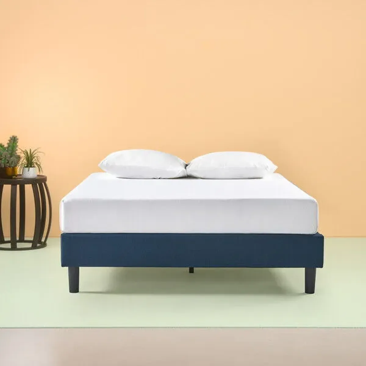 Essential - Minimalist Design Platform Bed