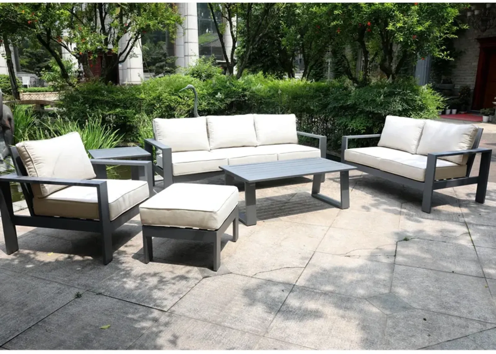 Sofa Seating Group With Cushions