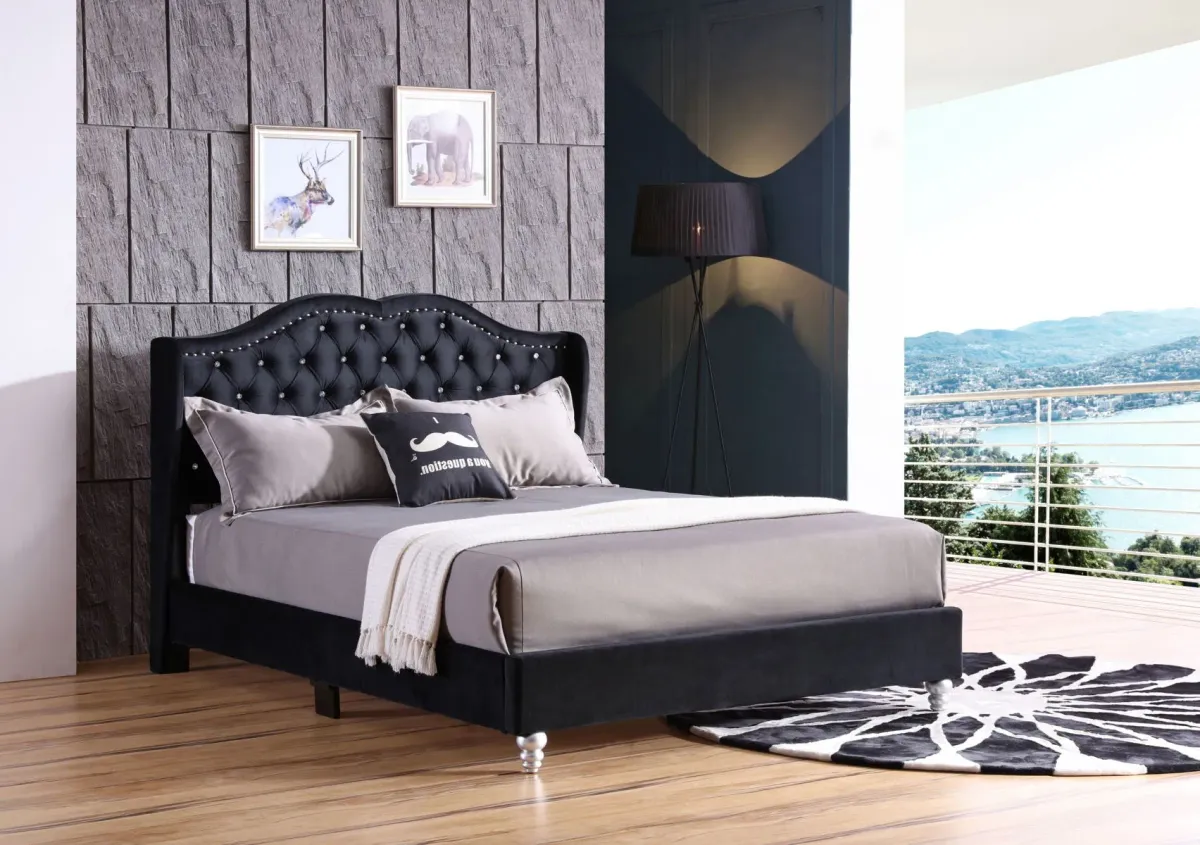 Joy - Upholstered Bed