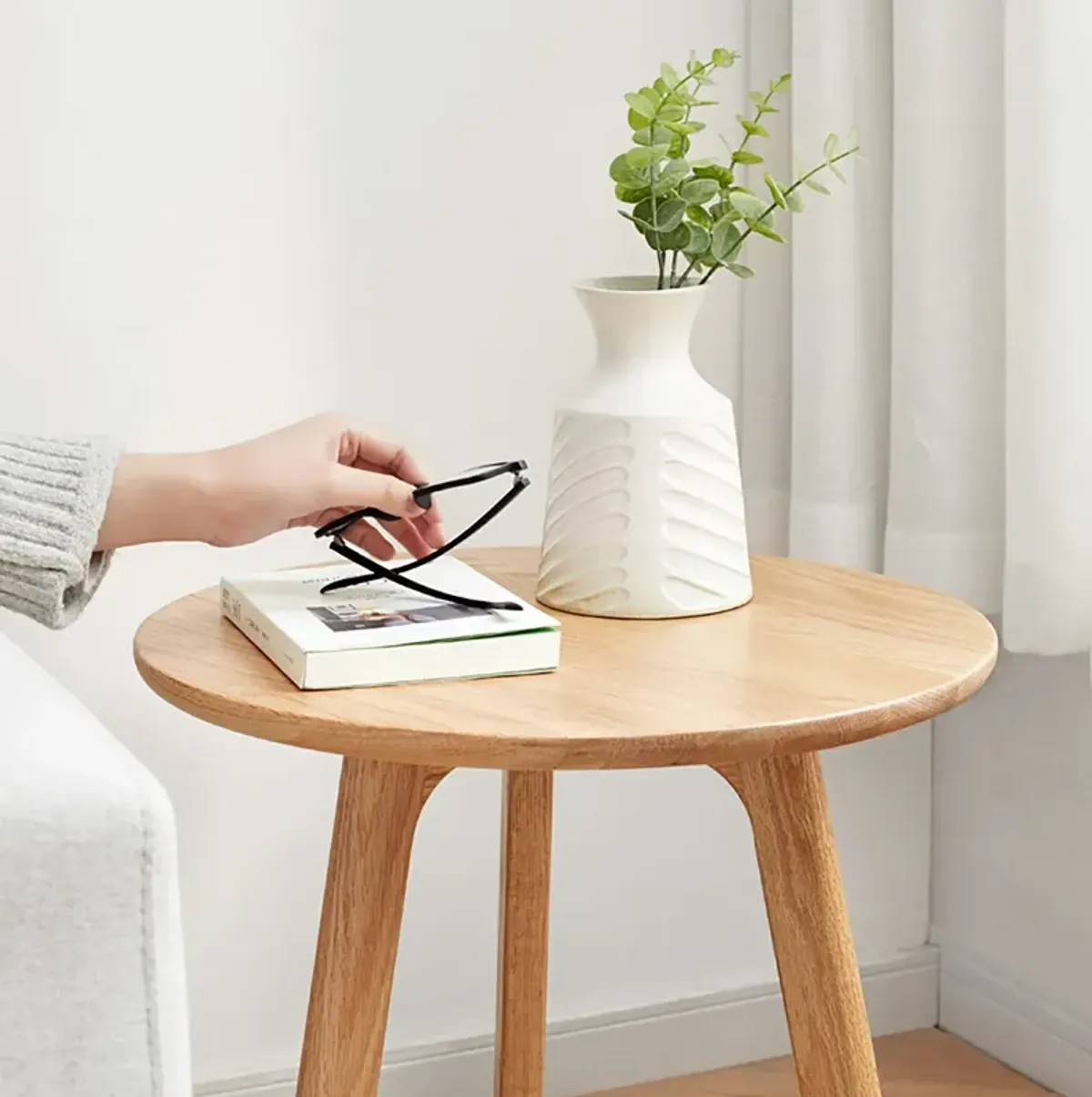 Round Small End Table, Side Table For Bedroom & Balcony