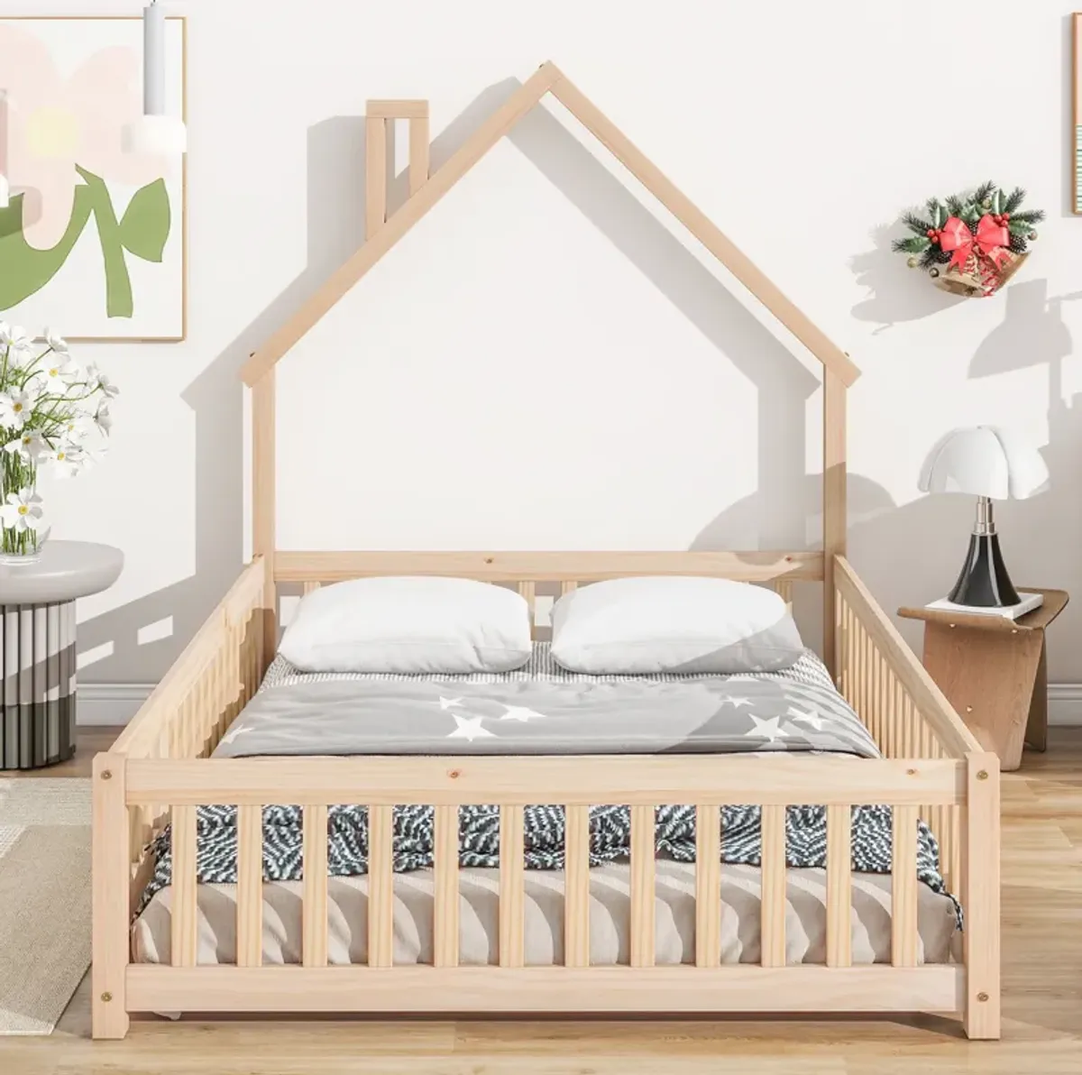 House-Shaped Headboard Floor Bed With Fence