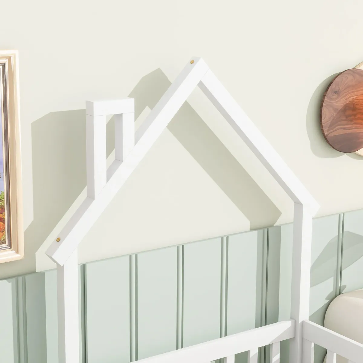 House-Shaped Headboard Floor Bed With Fence