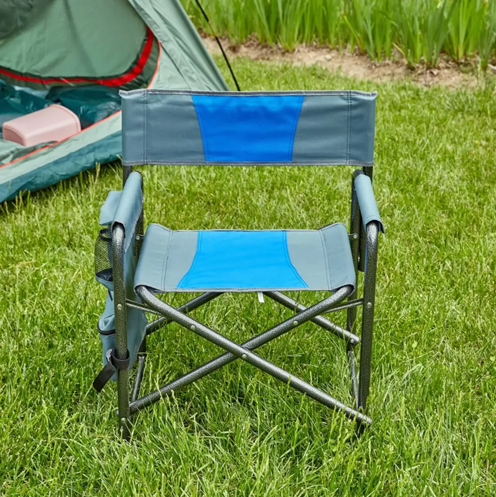 Padded Folding Outdoor Chair With Storage Pockets, Lightweight Oversized Directors Chair For Indoor, Outdoor Camping, Picnics And Fishing