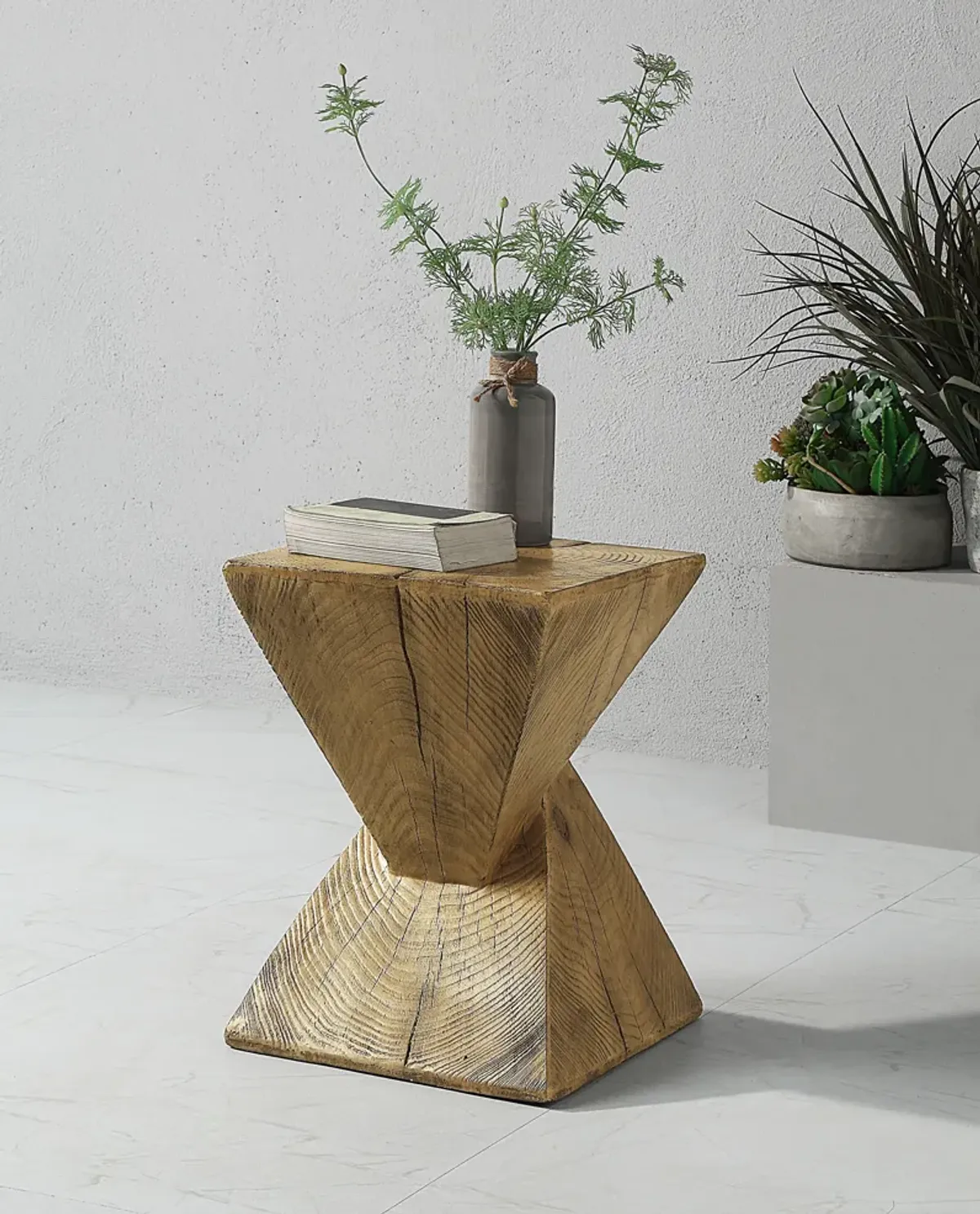 Zahi - Accent Table - Oak