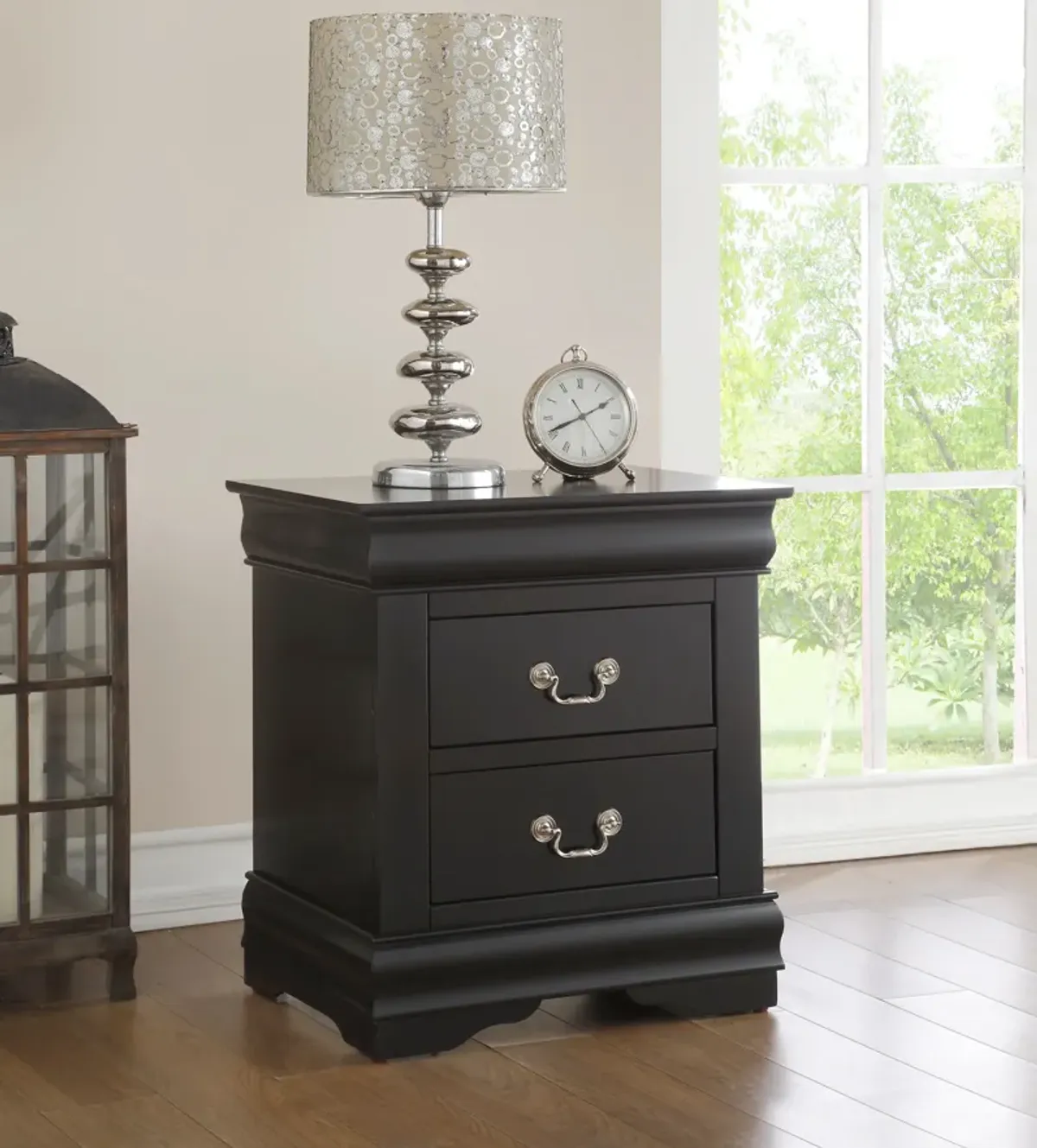 Louis Philippe - Accent Nightstand