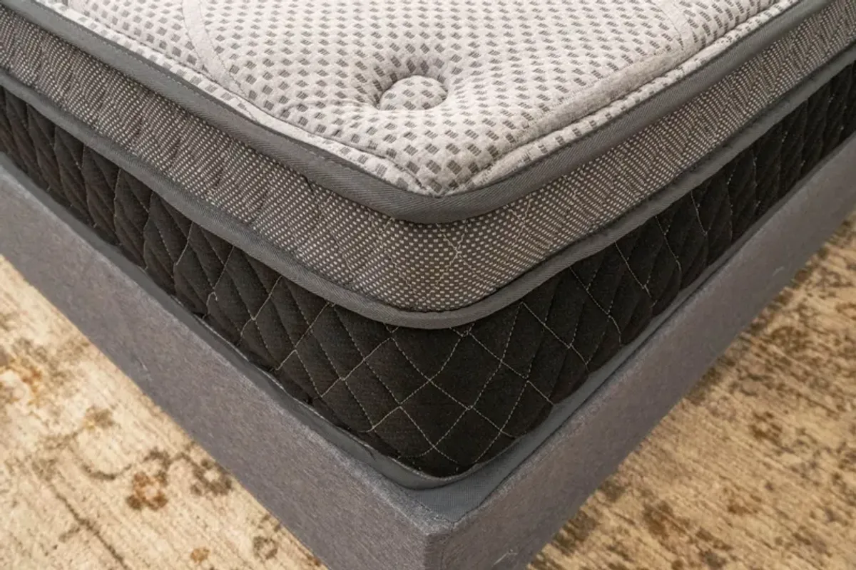 12" Pocket Coil / Hybrids Mattress