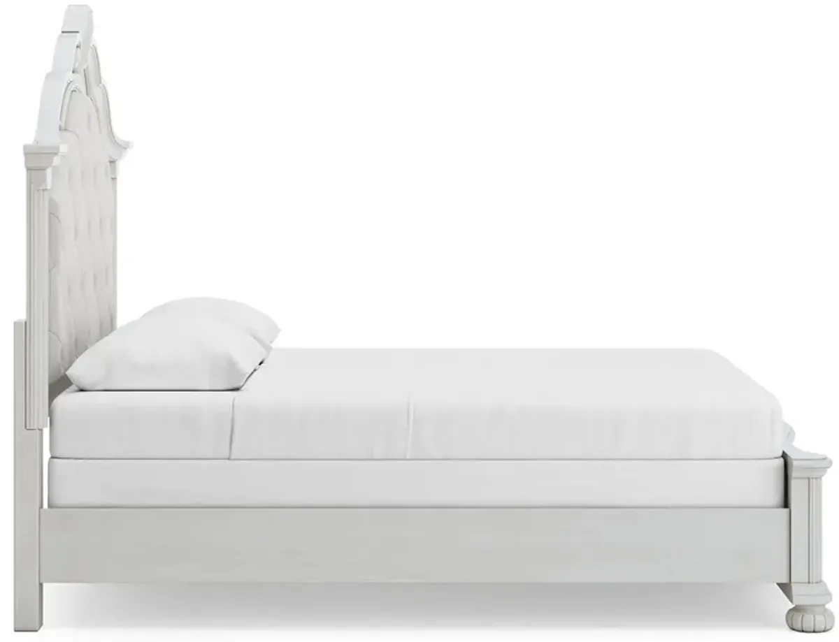 Montelaine - Upholstered Panel Bed