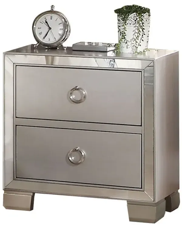 Voeville II - Nightstand - Silver