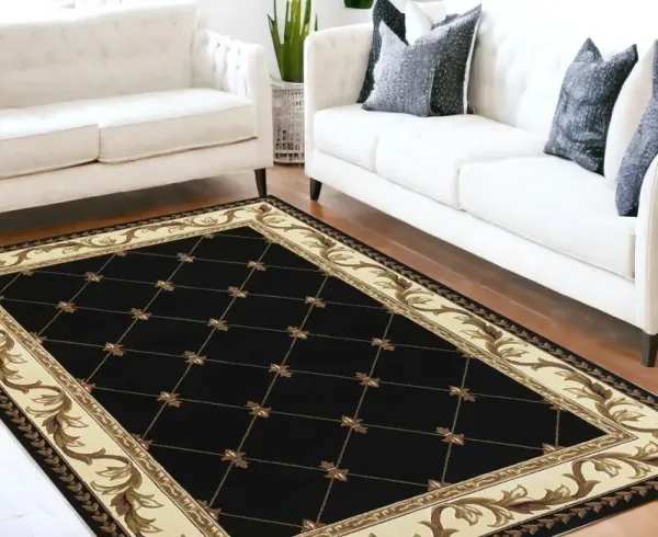 7' x 10' Polypropylene Area Rug - Black