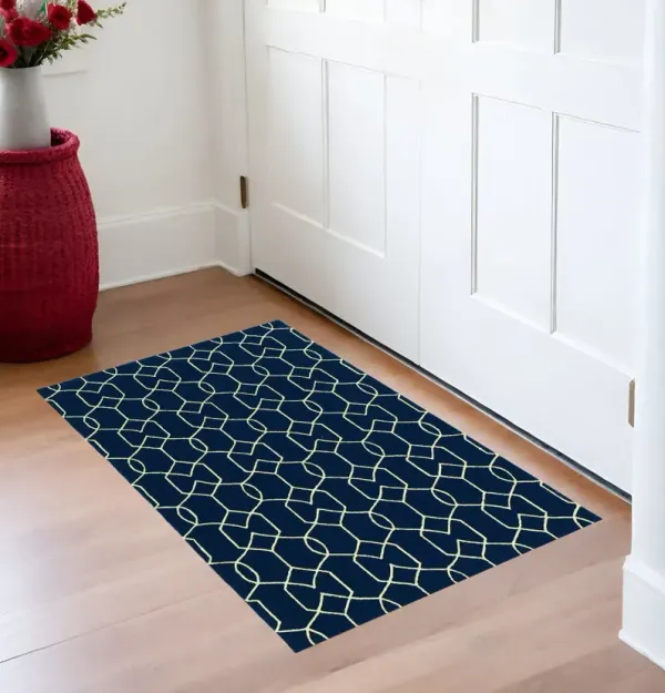 2' x 3' Hand Hooked Area Rug - Navy Blue