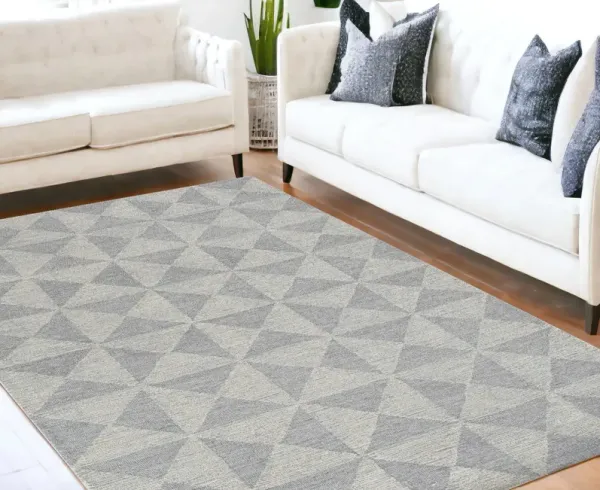 5' x 7' Geometric Pattern Wool Indoor Area Rug - Ivory