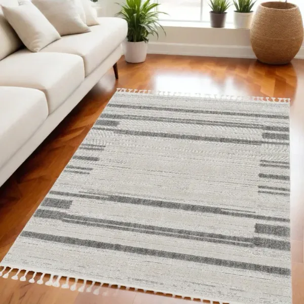 5' x 8' Abstract Area Rug - Gray And Ivory