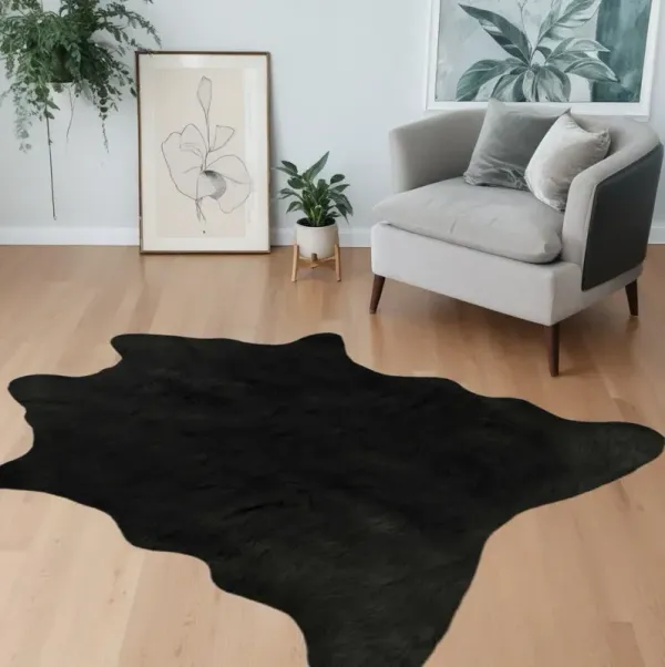 4' x 5' Faux Cowhide Washable Area Rug - Black