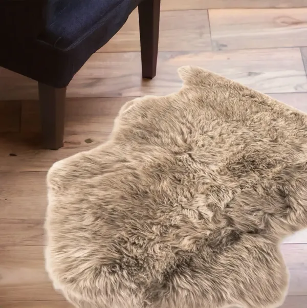 2' x 3' New Zealand Natural Sheepskin Rug - Latte