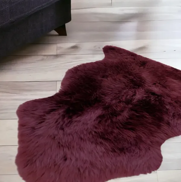 2' x 3' New Zealand Natural Sheepskin Rug - Burgundy