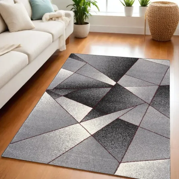 5' x 7' Geometric Area Rug - Gray Red