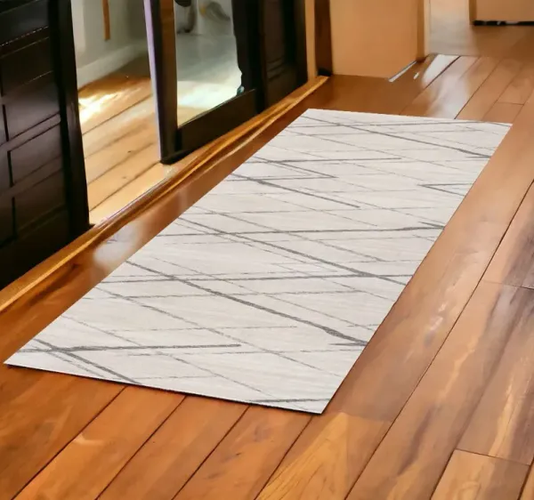 6' Runner Geometric Runner Rug - Gray And Ivory